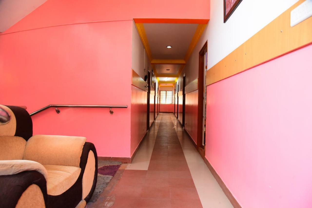 Hotel Housefinch Residency Dod Jala Exteriör bild